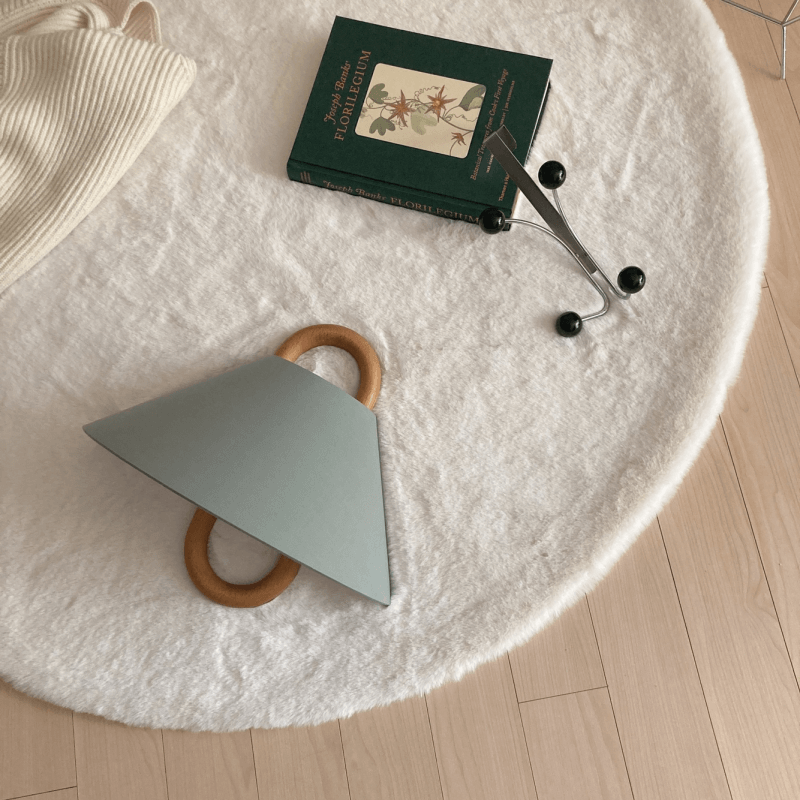 Edda – Moderne Geplisseerde Stoffen & Massief Houten Wandlamp (1-Licht)