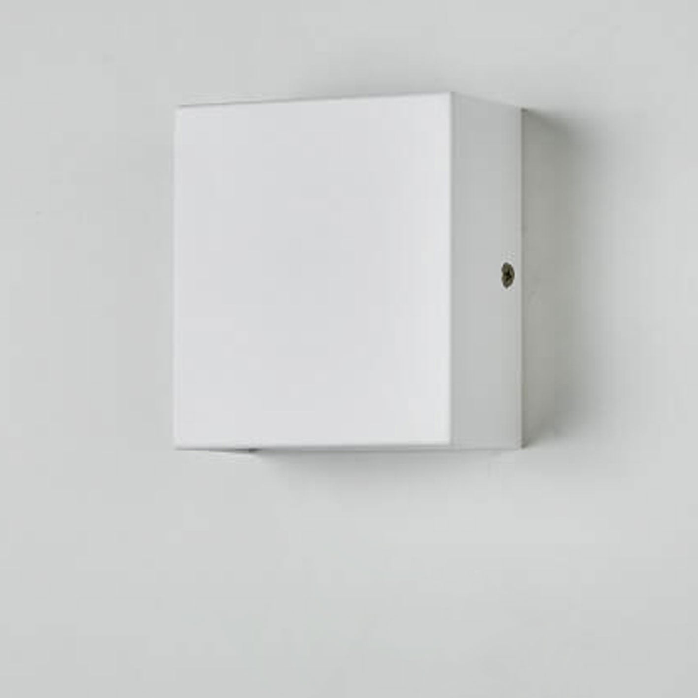 Lumaro – LED Wandlamp met Bewegingssensor (Binnen & Buiten)