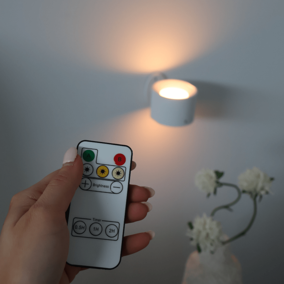 Gardeon - Stijlvolle Draadloze LED Wandlamp voor Gezellige Sfeer