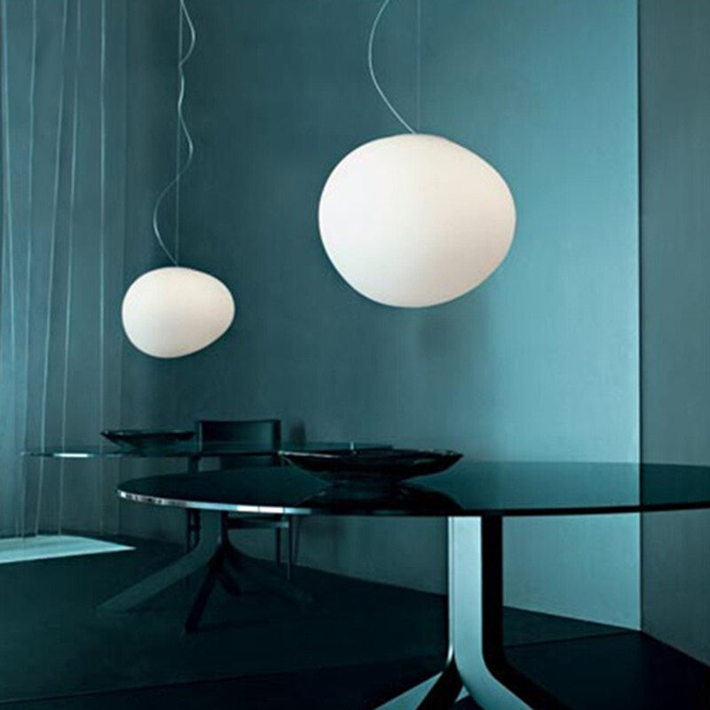 Statuvia – Zwevende Kiezel Hanglamp voor de Eetkamer