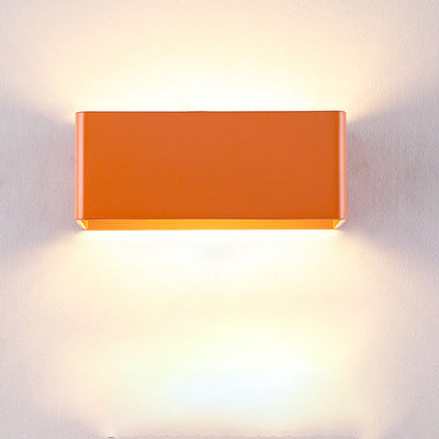 Cubis – Moderne Vierkante Wandlamp met Minimalistisch Ontwerp