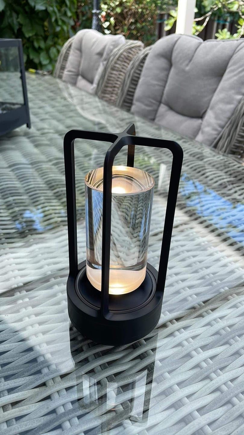 Chandelis – Kristallen Lantaarn met Elegante Sprankelende Gloed