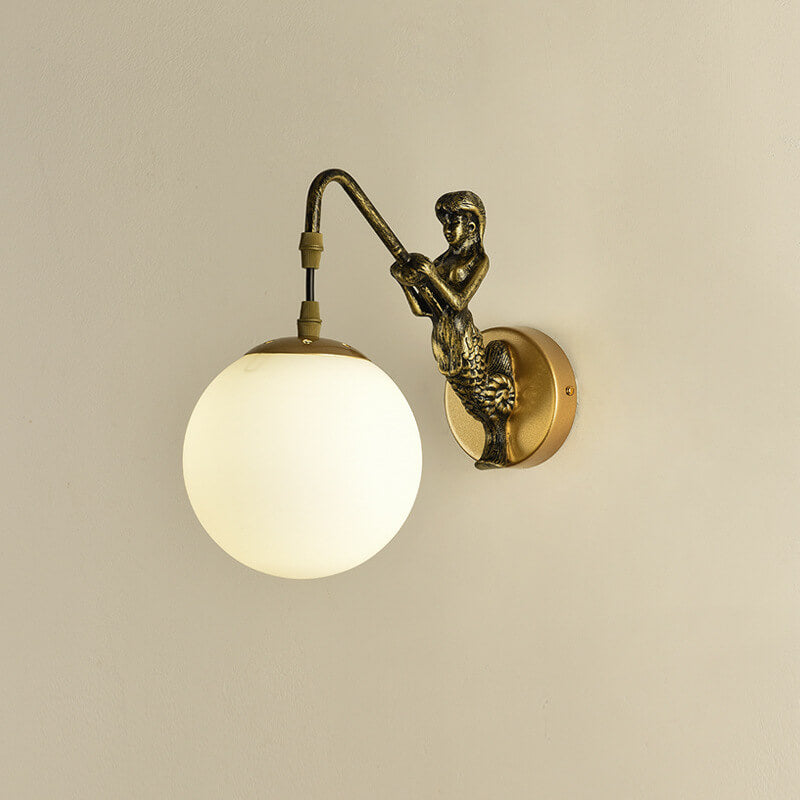 Sirena – Vintage Zeemeermin Wandlamp met Glazen Bol (1-Licht)