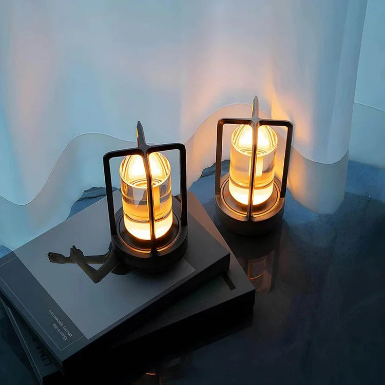 Chandelis – Kristallen Lantaarn met Elegante Sprankelende Gloed