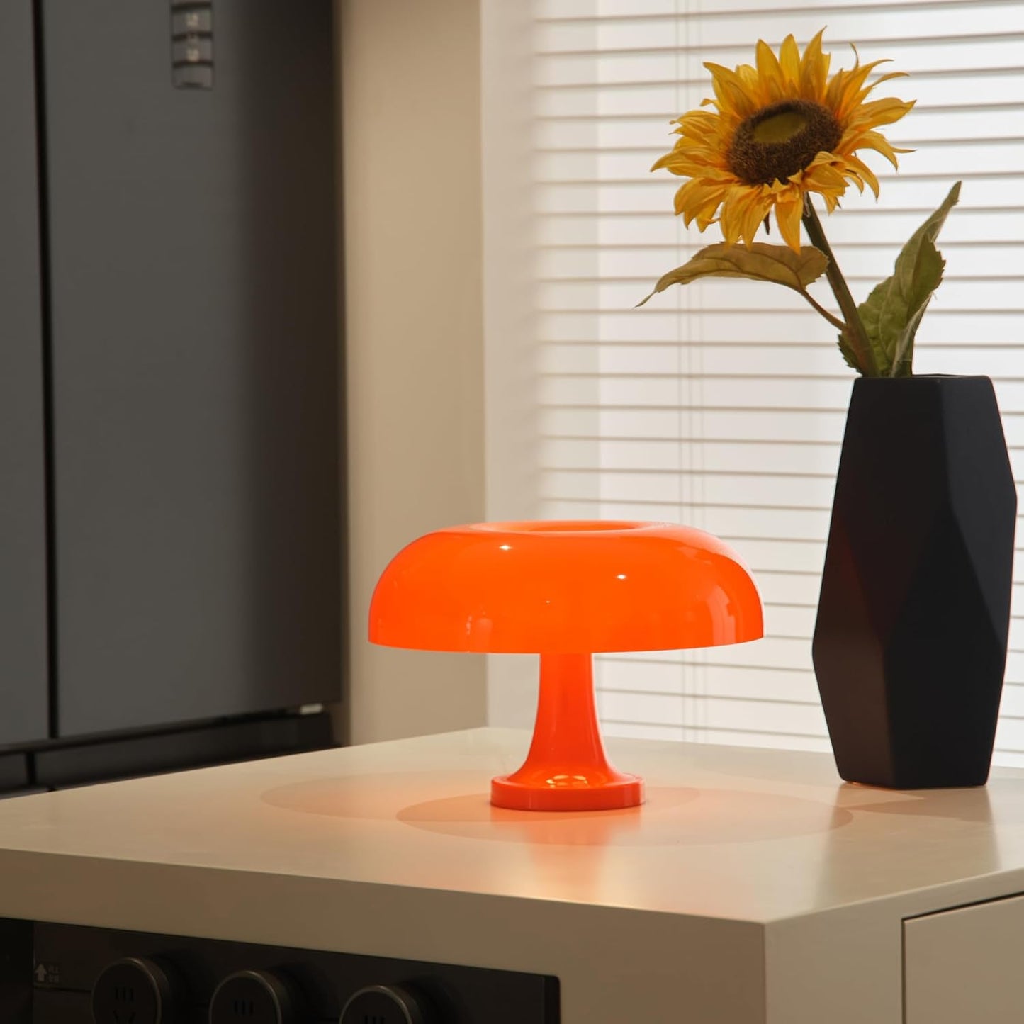 Radiancea – Retro Paddenstoellamp met Tijdloos Italiaans Design