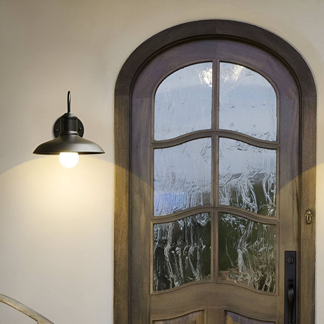 Hugbel – Industriële Gooseneck Buitenlamp