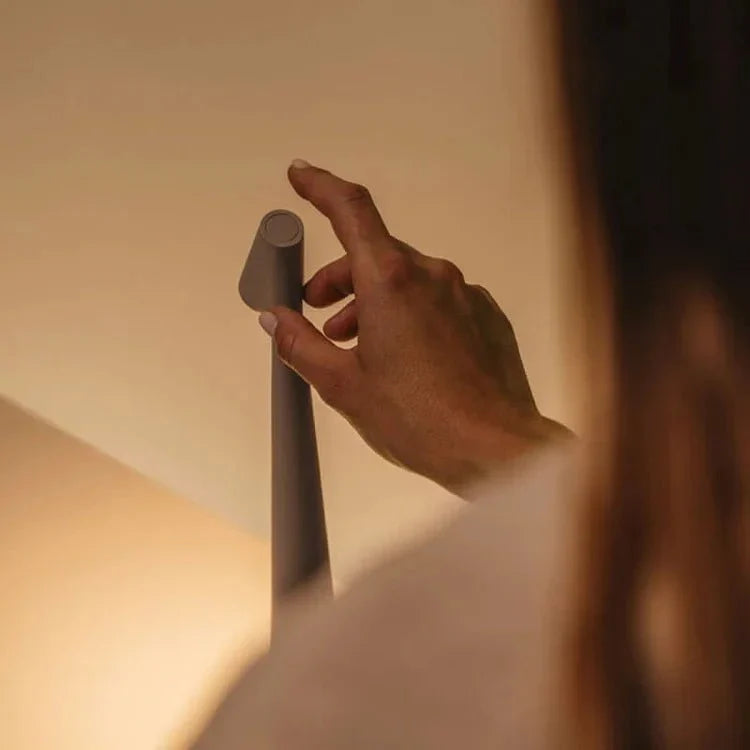 Luxscape – Minimalistische LED Lineaire Tafellamp