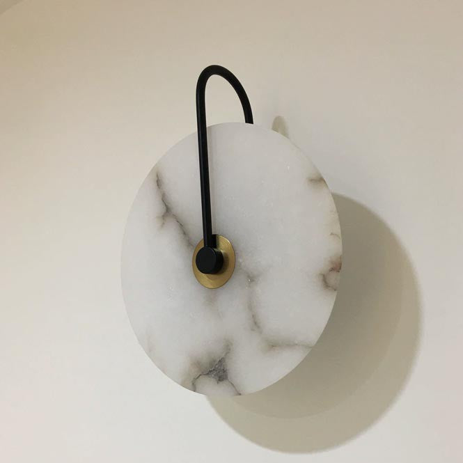 Selene – Natuursteen Alabaster Marmer Minimalistische Wandlamp