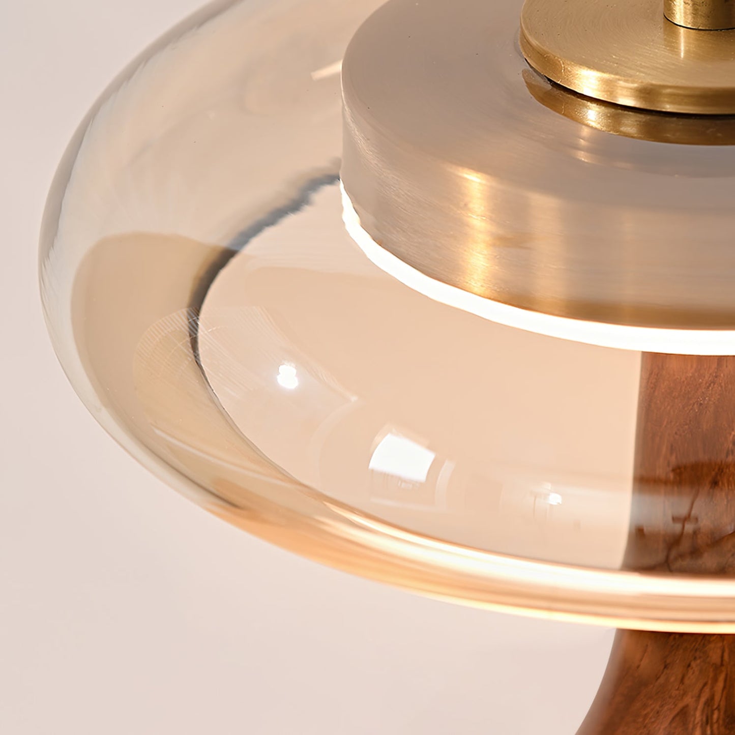 Moonpath - Minimalistische Glazen Tafellamp Met Strakke Houten Voet