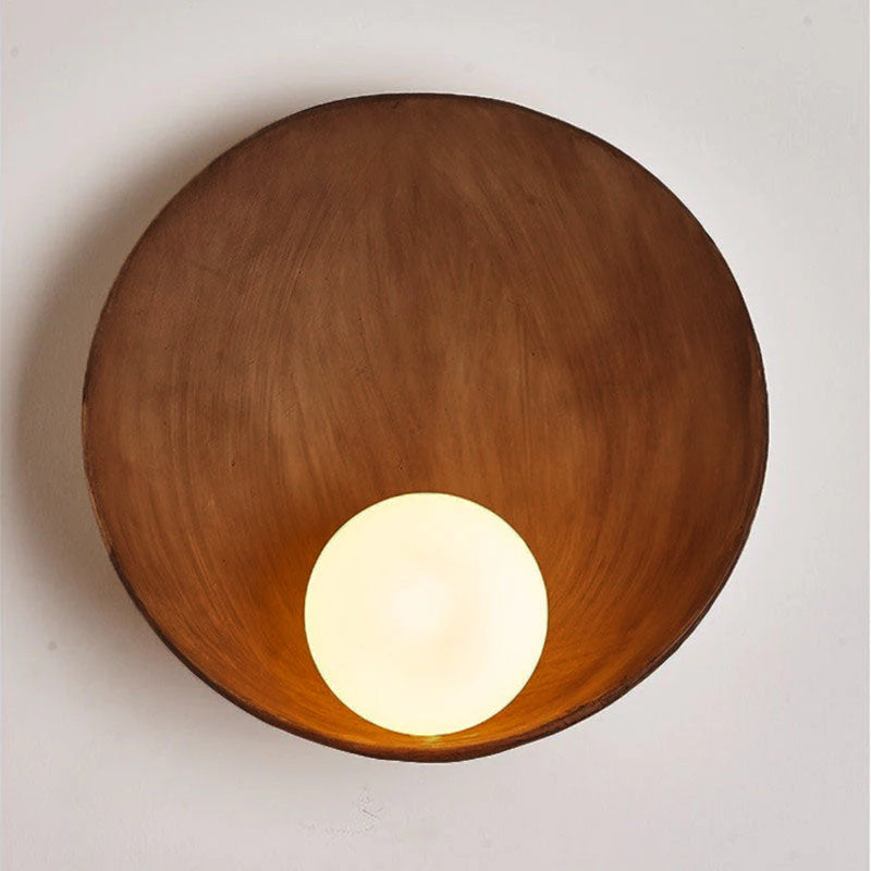 Orbis – Moderne Minimalistische Ronde Wandlamp (1-Lichts, Hars & IJzer)