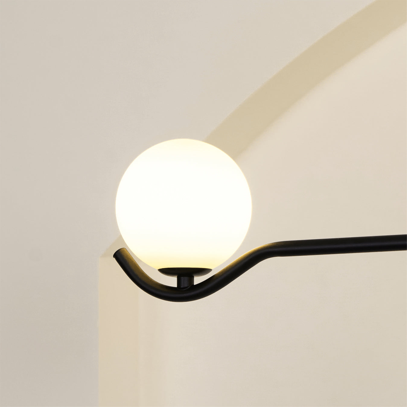 Solivra - Artistieke Baer Hanglamp Met Uniek Ontwerp
