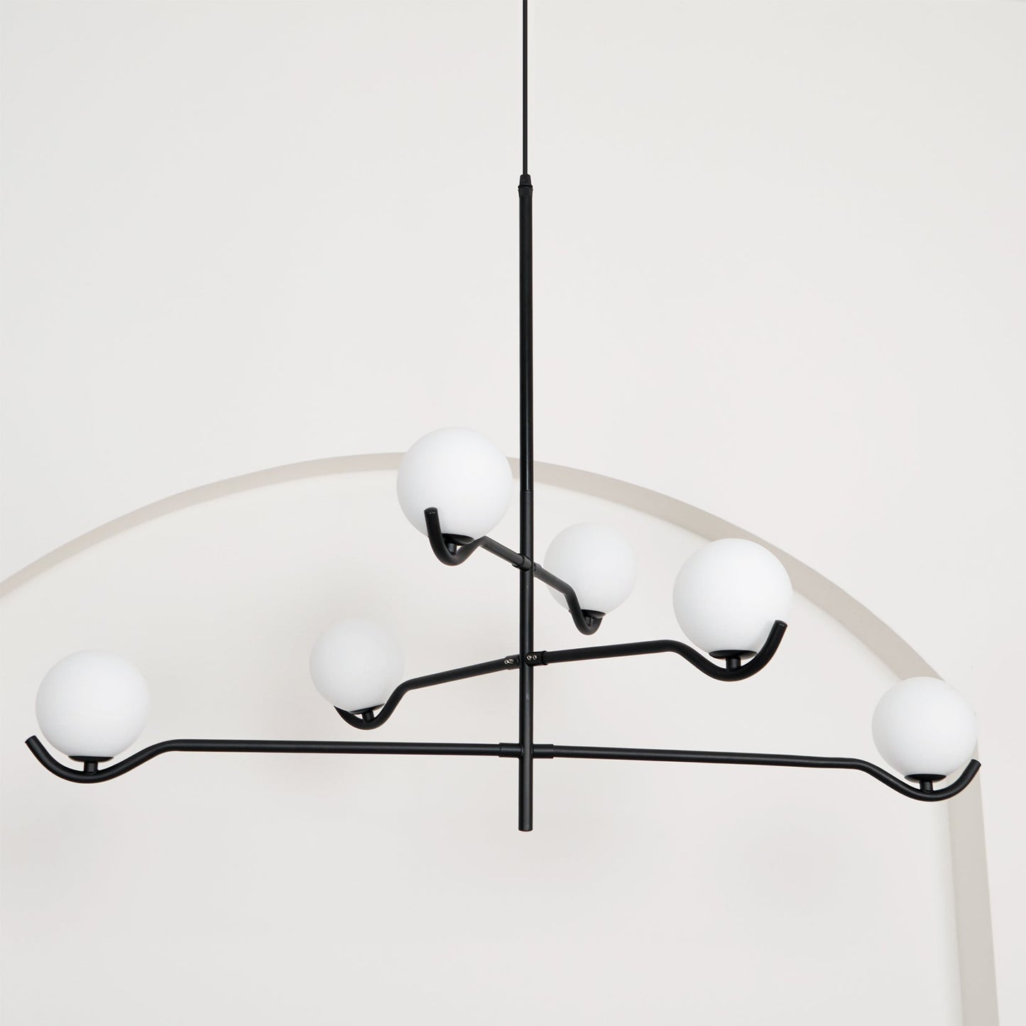 Solivra - Artistieke Baer Hanglamp Met Uniek Ontwerp