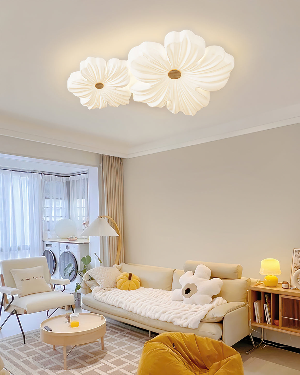 Shinora - Stijlvolle Crème Bloemen Plafondlamp Met Zachte Verlichting