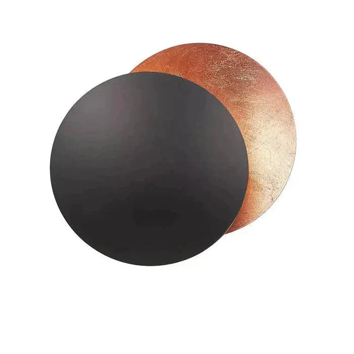 Aurelia – Gouden Wandlamp met Reflecterende Schijven