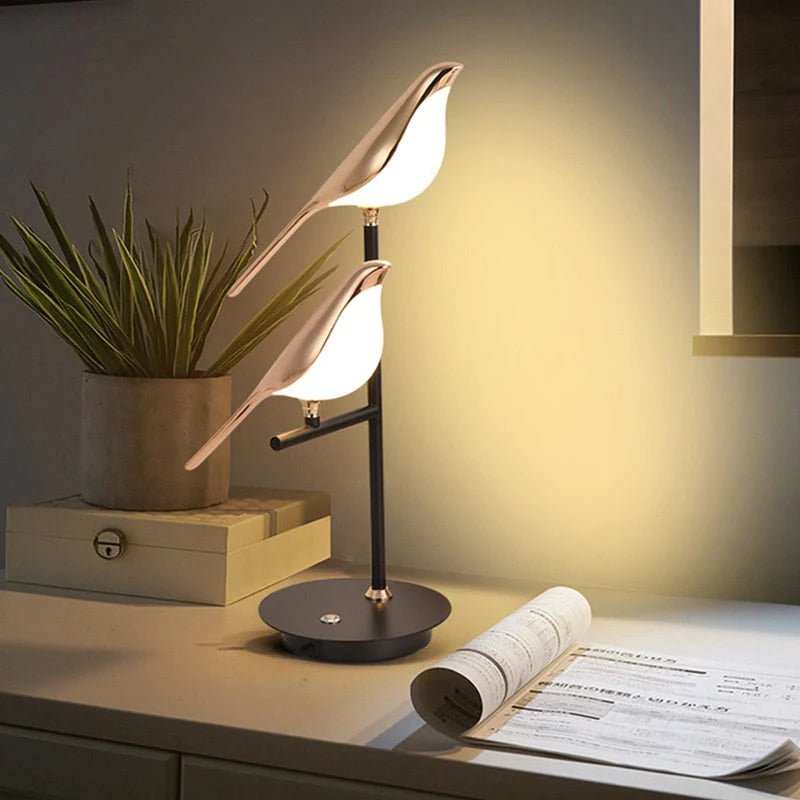 Aviora – Luxe Gouden Vogel LED Tafellamp