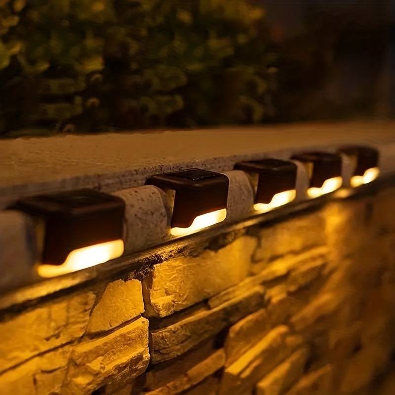 Solara – Draadloze Zonne-energie LED Wandlampen voor Buitenambiance