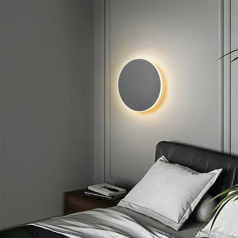 Lunor – Nordic Ronde LED Wandlamp met Bewegingssensor