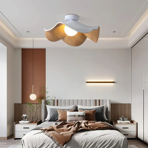 Liora – Scandinavische Houten Plafondlamp (Lotus Design Lamp)