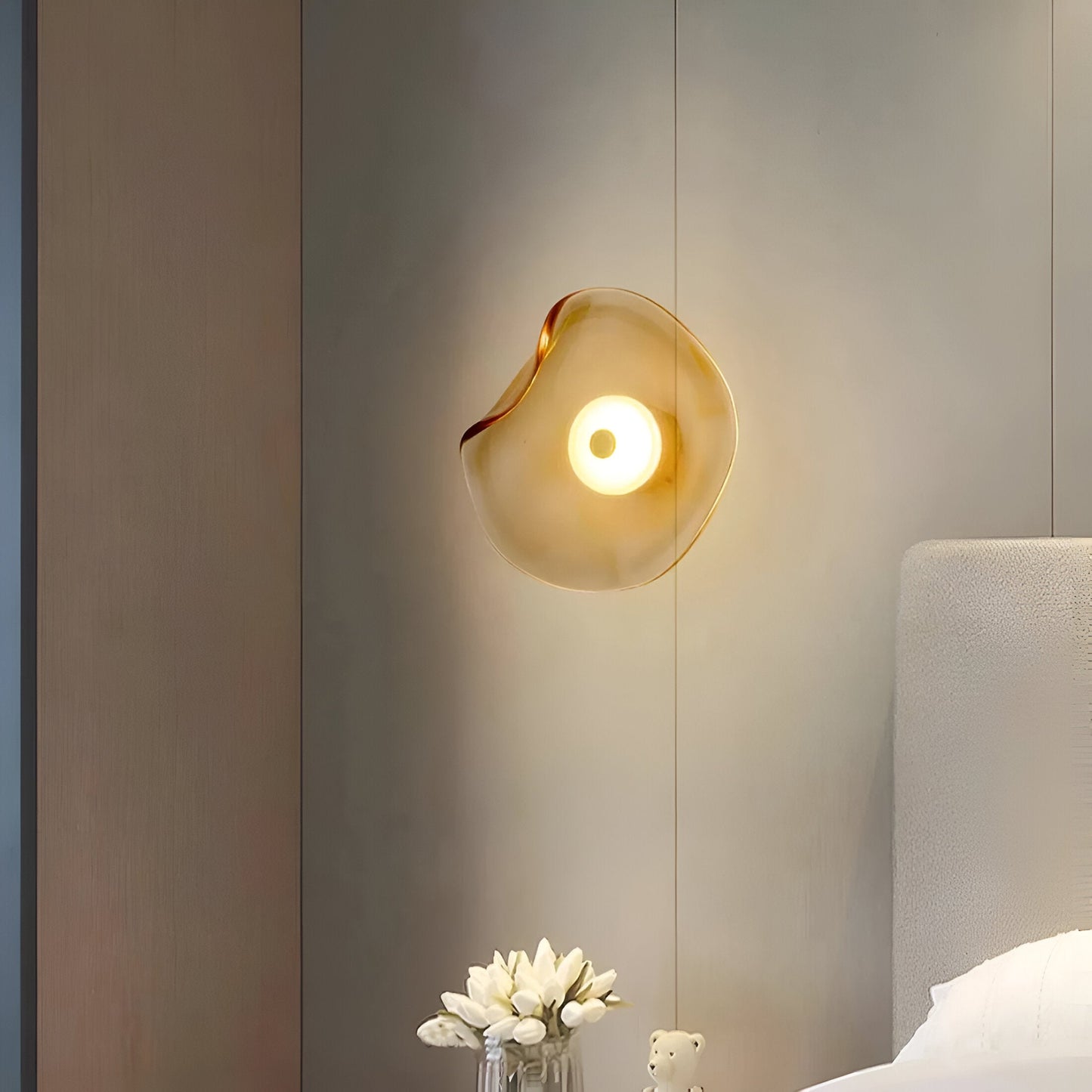 Ovola – Nordic Gebogen Glas LED Wandlamp