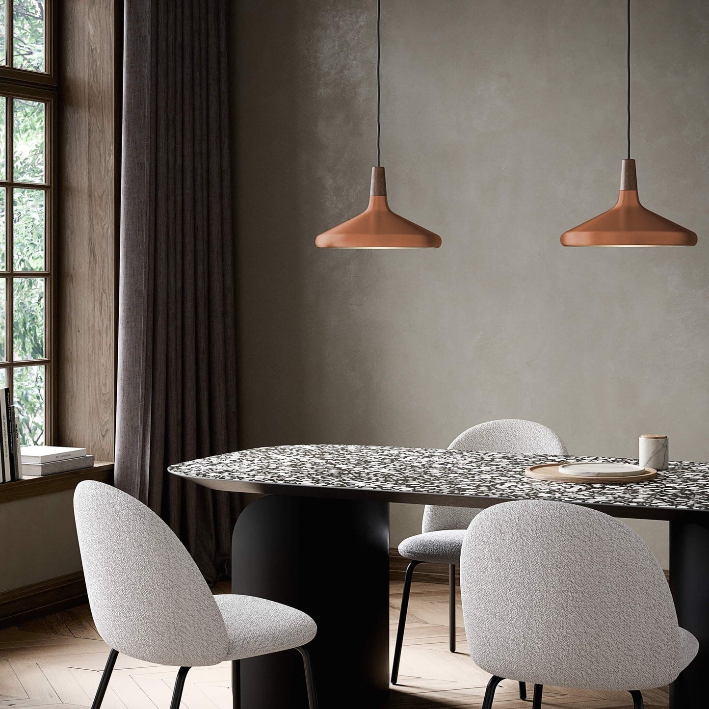 Glowbelle - Elegante Kegelvormige Hanglamp Met Geoliede Walnootstam Voor Warme Sfeer