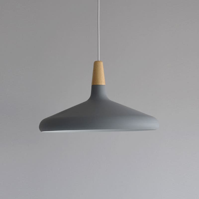 Glowbelle - Elegante Kegelvormige Hanglamp Met Geoliede Walnootstam Voor Warme Sfeer