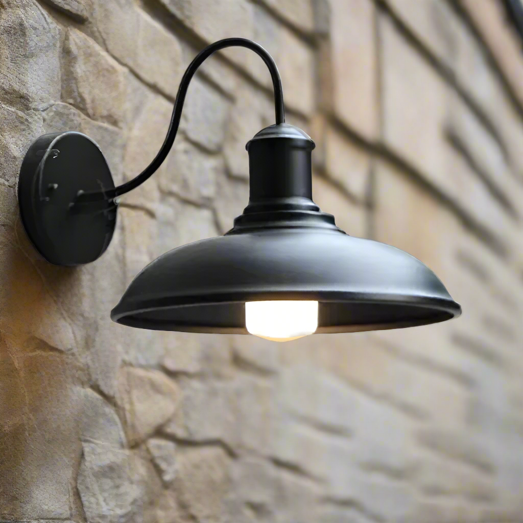 Hugbel – Industriële Gooseneck Buitenlamp