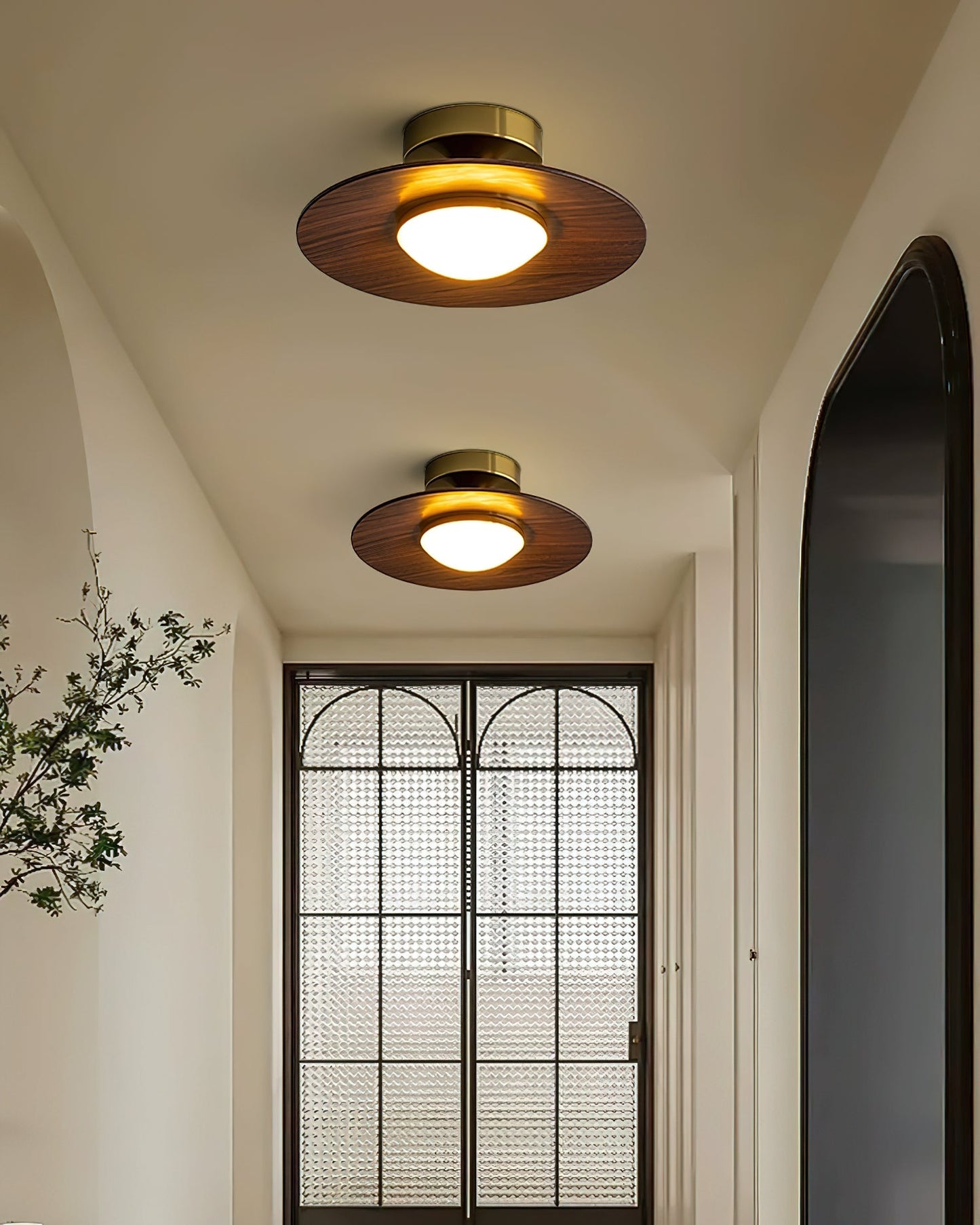 Illuvia - Strakke Plafondlamp Met Metalen Frame - Ronde Vorm
