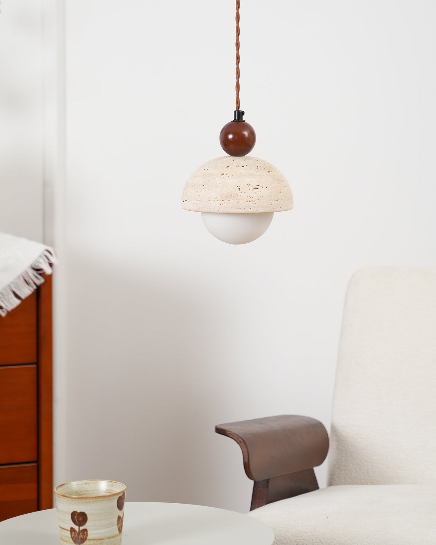 Brillora - Wabi-Sabi Hanglamp Met Travertijn Kap En Houten Accent