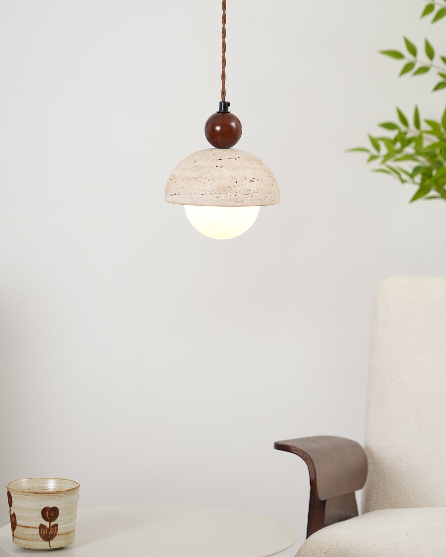 Brillora - Wabi-Sabi Hanglamp Met Travertijn Kap En Houten Accent