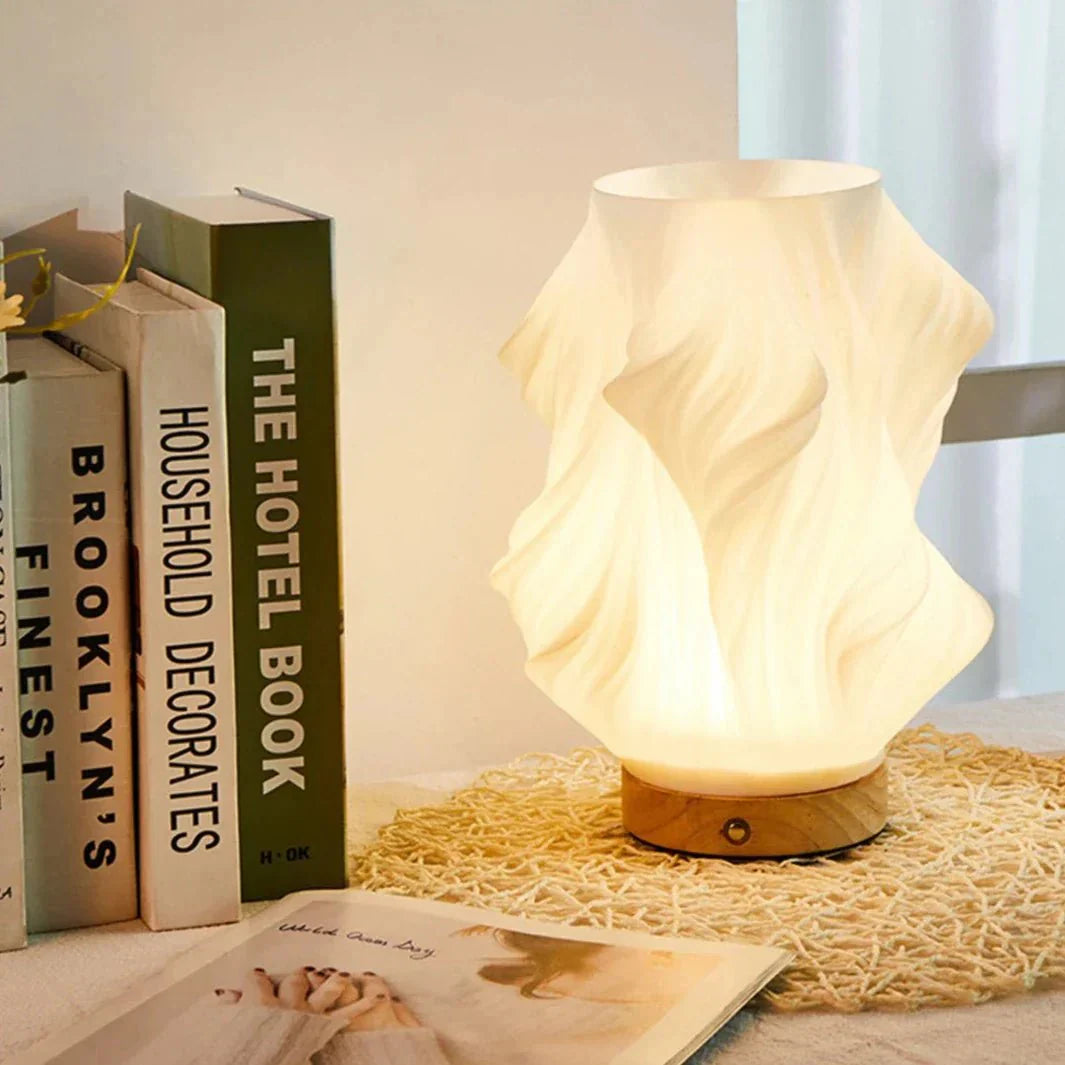 Torchora – Serene Wavecrest Tafellamp met Warme Houten Basis