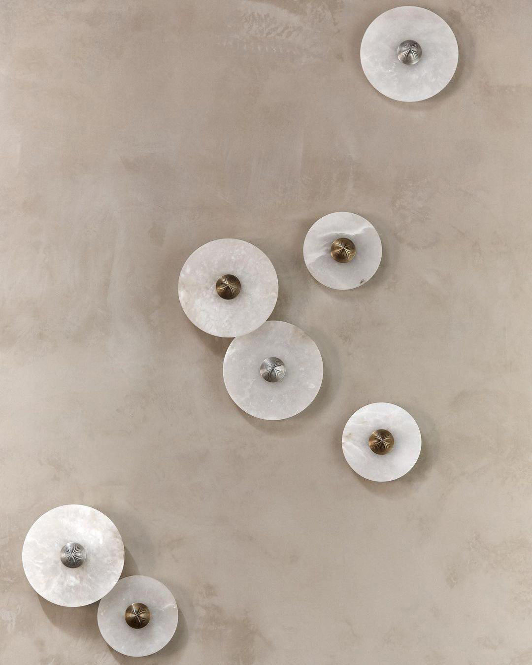 Moonlux - Minimalistische Ronde Albasten Wandlamp Voor Sfeervolle Gloed