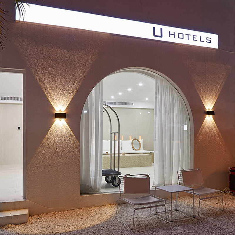 Glowess - SolarRay Zonne-Muurlamp Met Modern Waterdicht Ontwerp Voor Buitenverlichting
