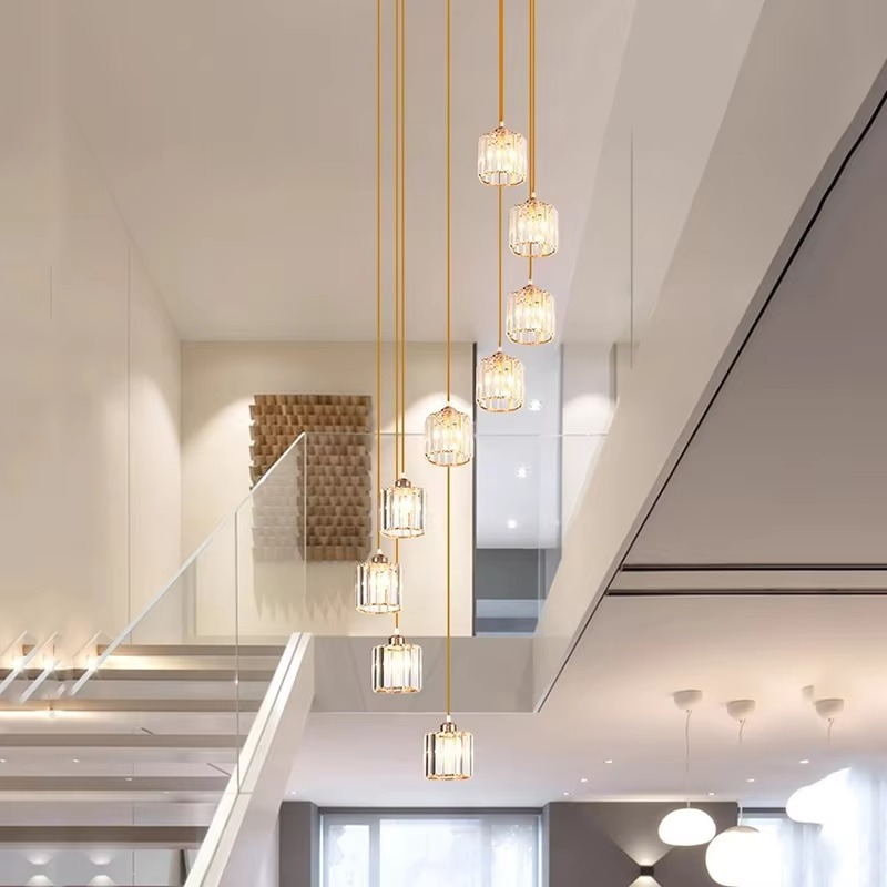 Velora – Kristallen Trap Chandelier (Vintage Hanglamp)
