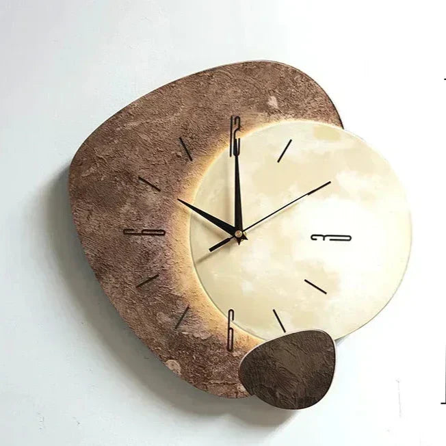 Lunare – Moderne Decoratieve Wandklok (Stille Quartz, Luminiserend Maanontwerp)