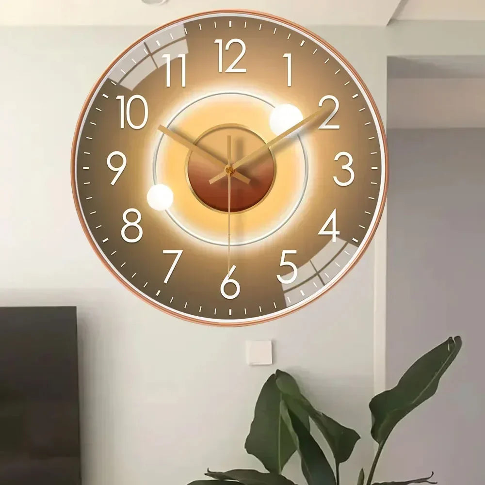 Solaria – Artistieke Wandklok met Gouden & Rode Planeet Motief