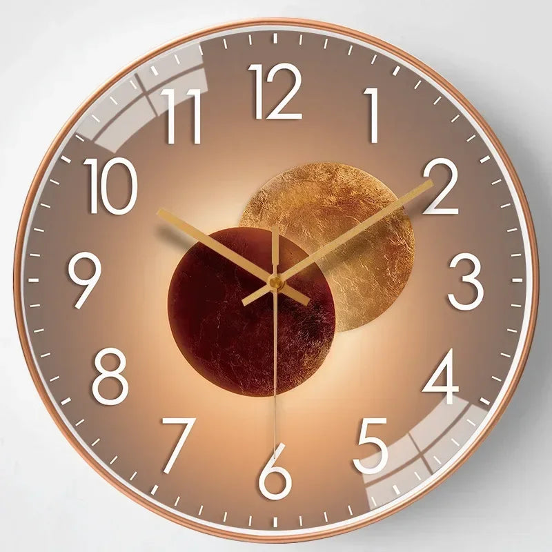 Solaria – Artistieke Wandklok met Gouden & Rode Planeet Motief