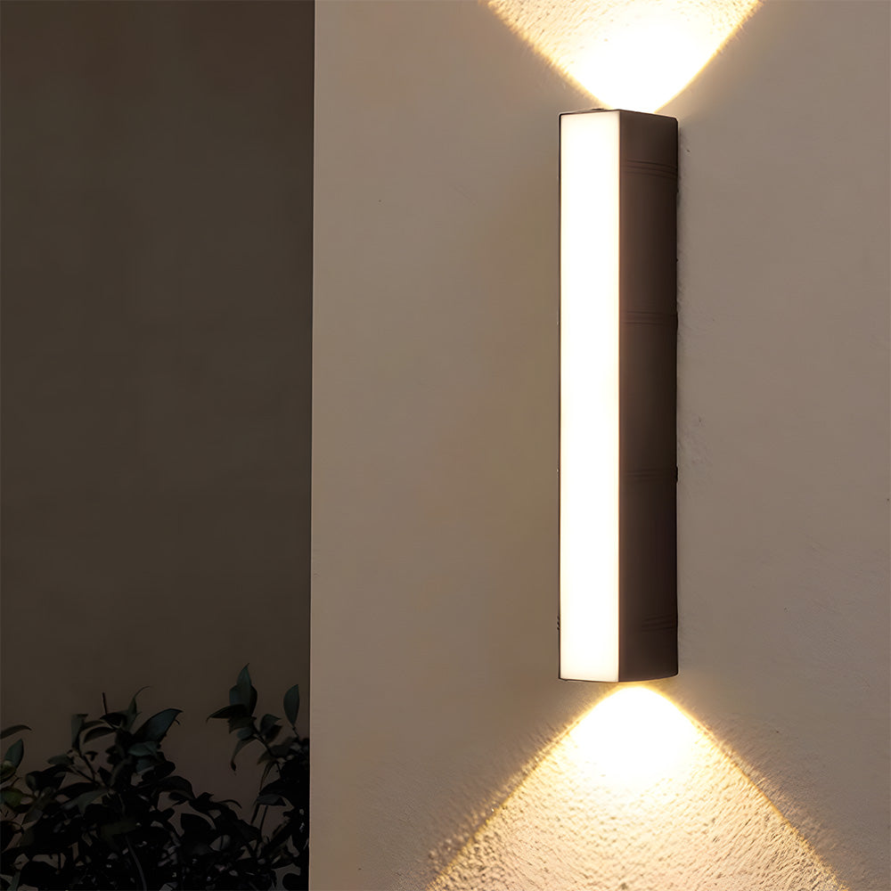 Liora – Ultrabright LED Buiten Wandlamp (Weerbestendige Gevelverlichting, 3000 Lumen)