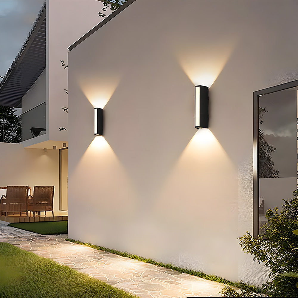 Liora – Ultrabright LED Buiten Wandlamp (Weerbestendige Gevelverlichting, 3000 Lumen)