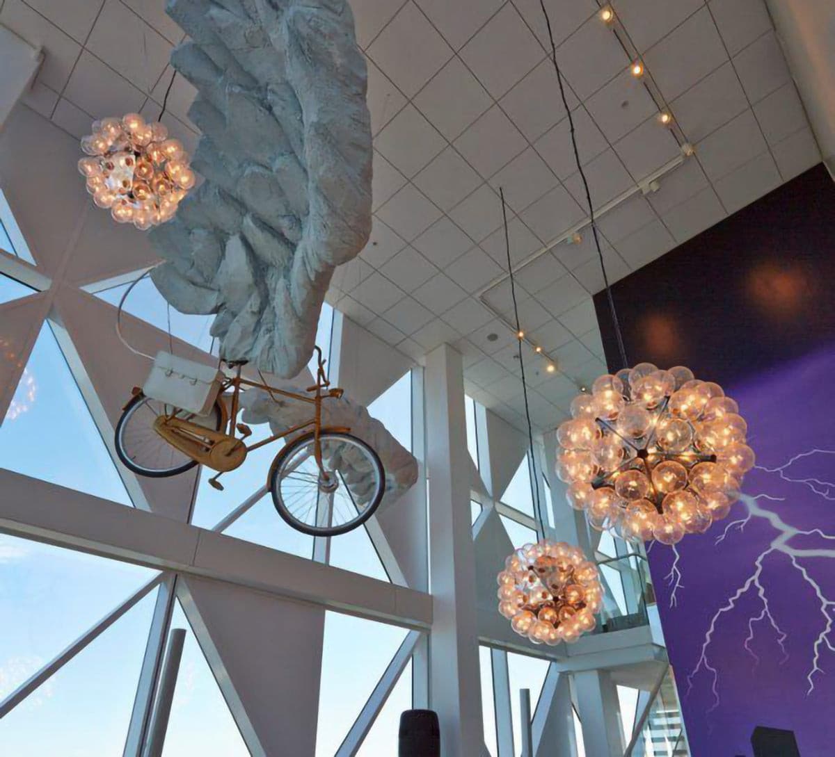 Brillence - Artistieke Hanglamp Met Zachte Sfeerverlichting
