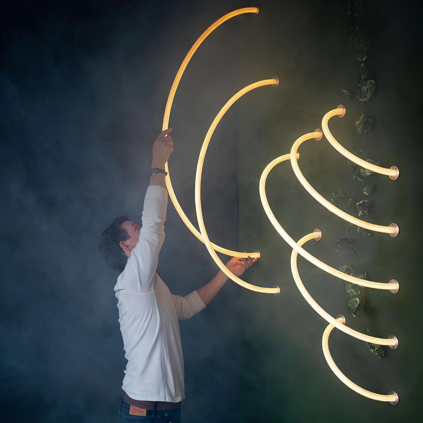 Veralux - Elegante Flex LED Hanglamp Voor Moderne Interieurs