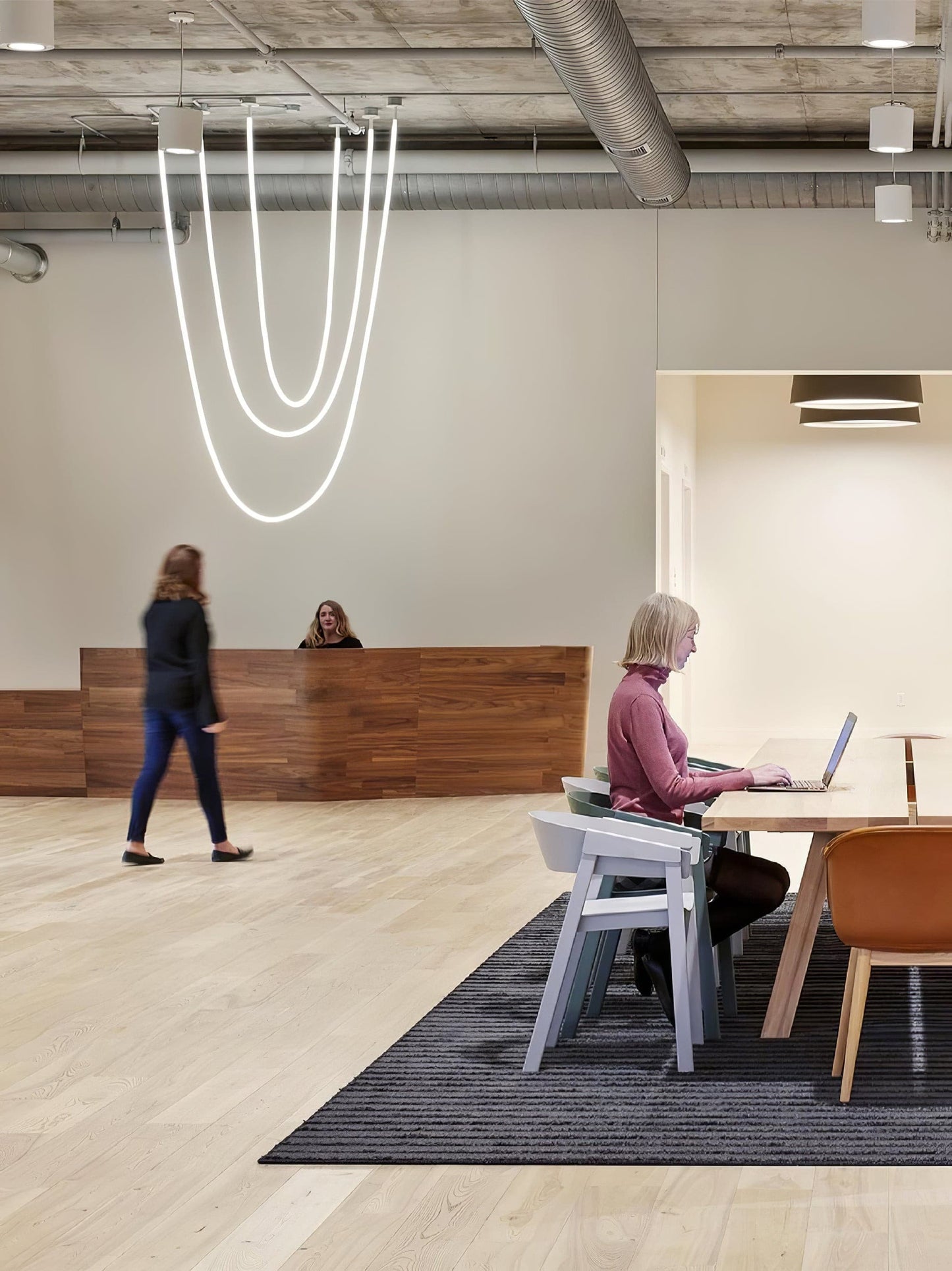 Veralux - Elegante Flex LED Hanglamp Voor Moderne Interieurs