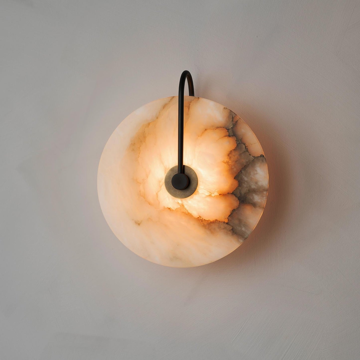 Selene – Natuursteen Alabaster Marmer Minimalistische Wandlamp