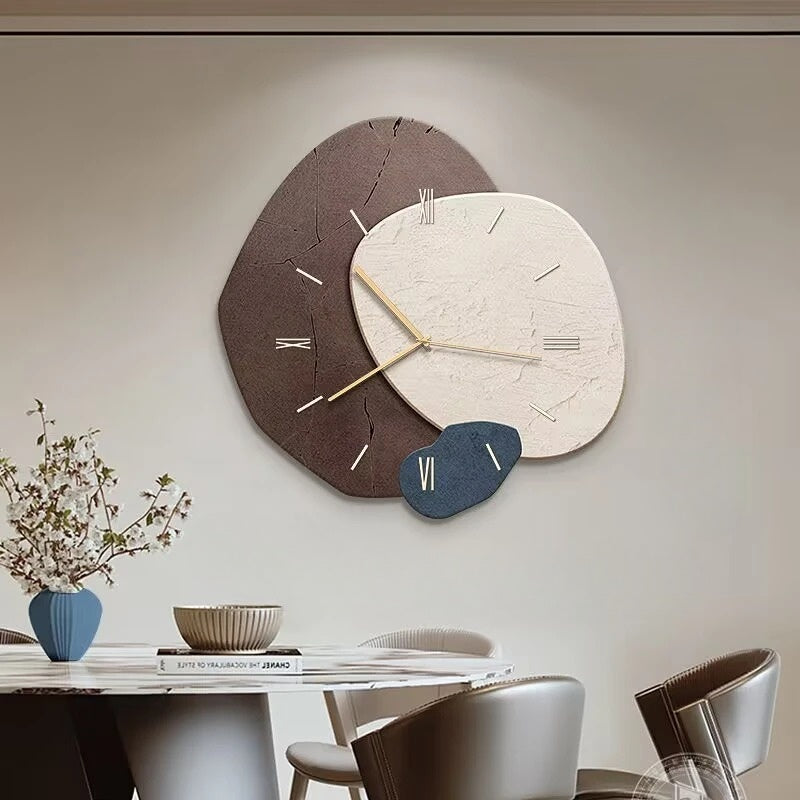 Lunare – Moderne Decoratieve Wandklok (Stille Quartz, Luminiserend Maanontwerp)