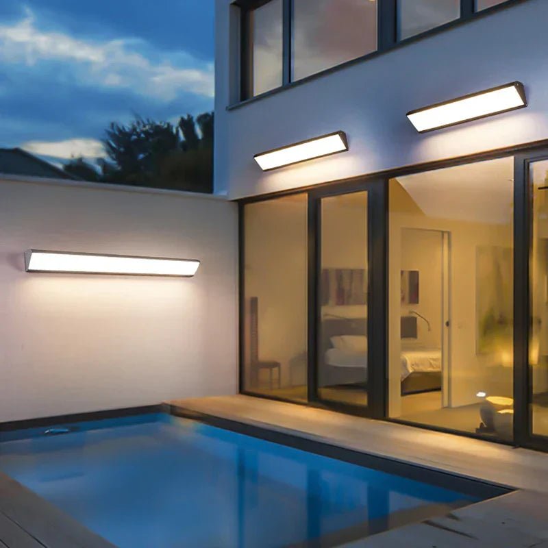 Aureon – Moderne Waterdichte LED Wandlamp
