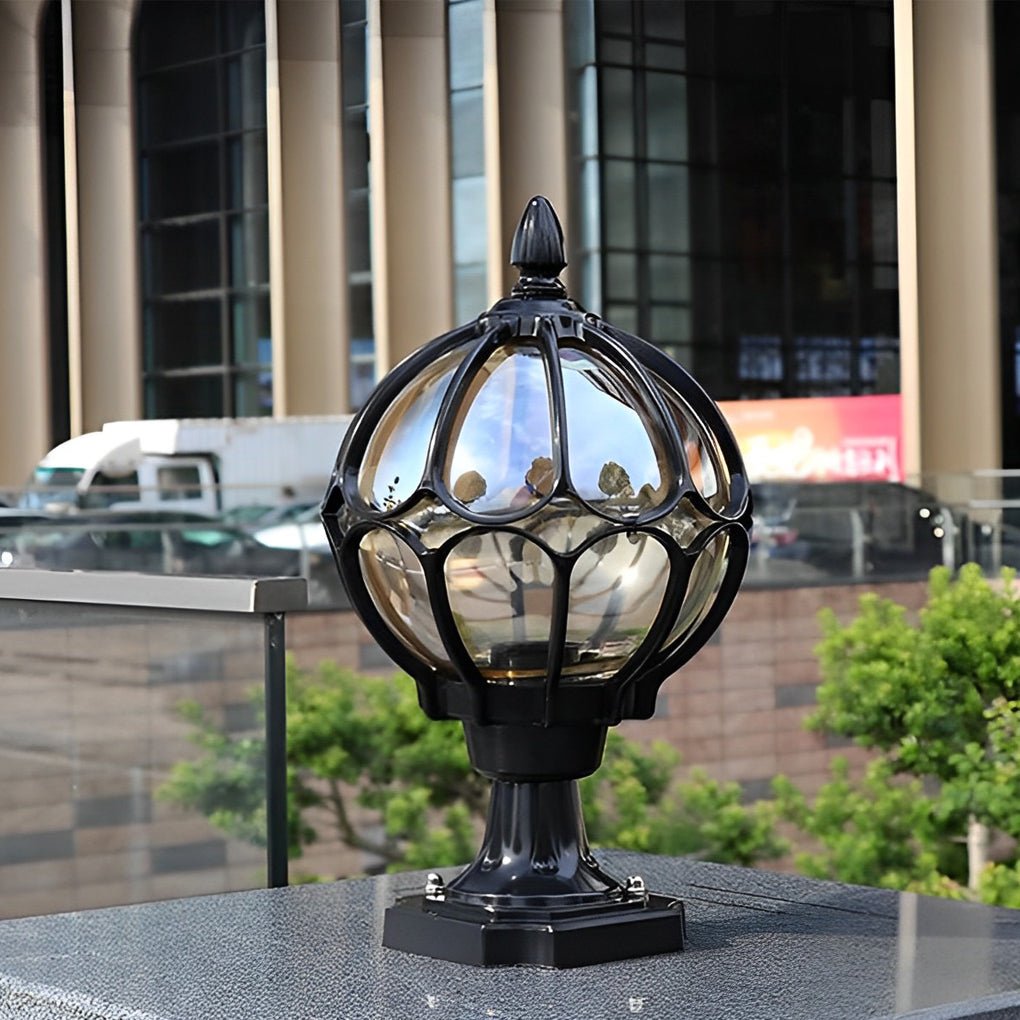 Valmor – Vintage Buitenlamp met Glazen Bol