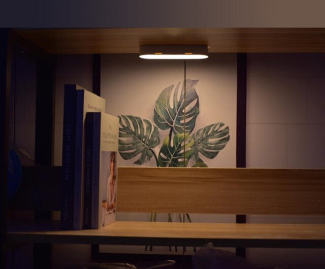 LumiSafe – Slimme Bewegingssensor Wandlamp (Oplaadbaar, Slank Design)