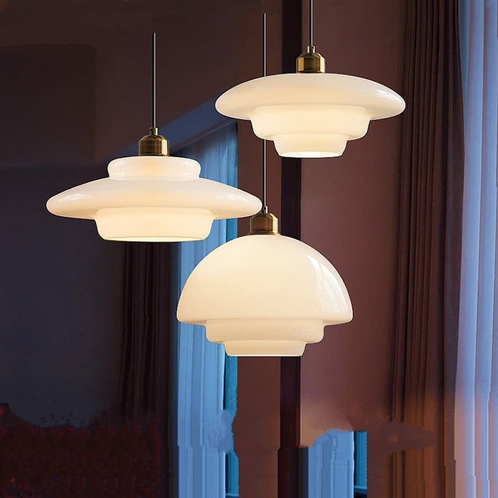 HaloGlo – Stijlvolle Witte Glazen Hanglamp