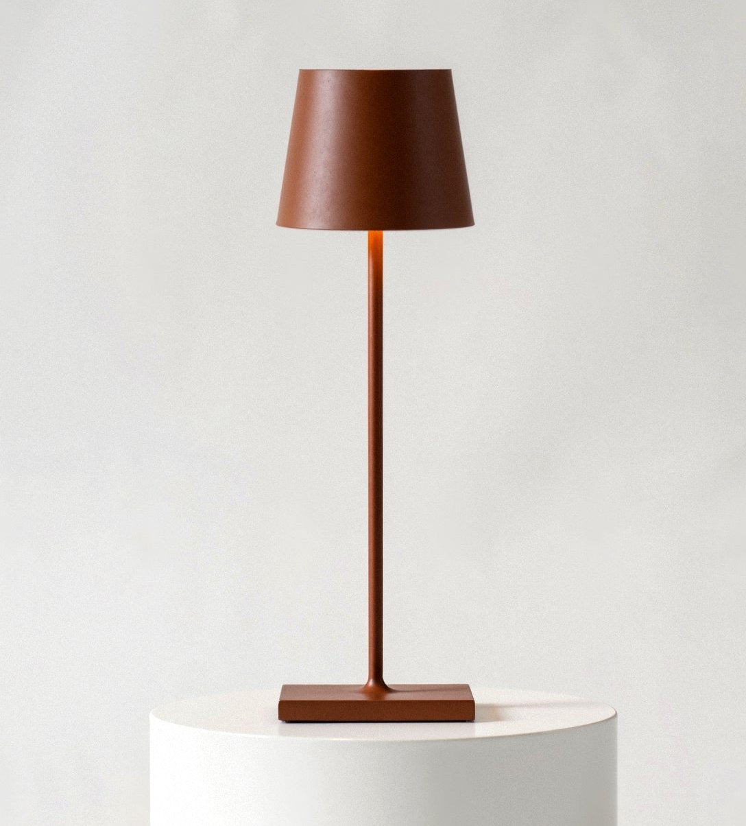 Zyanya - Strakke Minimalistische Hoge Tafellamp voor Elegante Verlichting