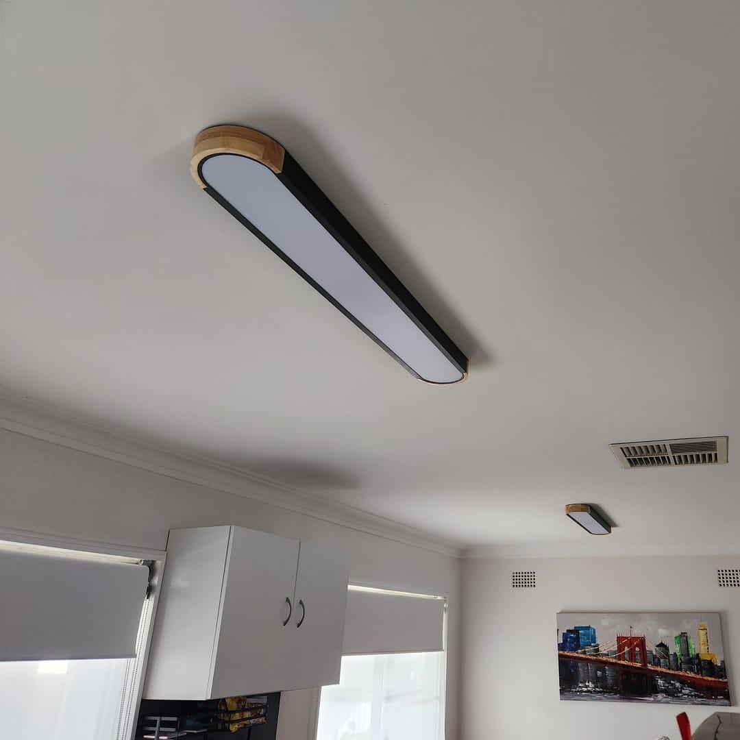 Elora – Ovale LED Plafondlamp Met Houten Accent