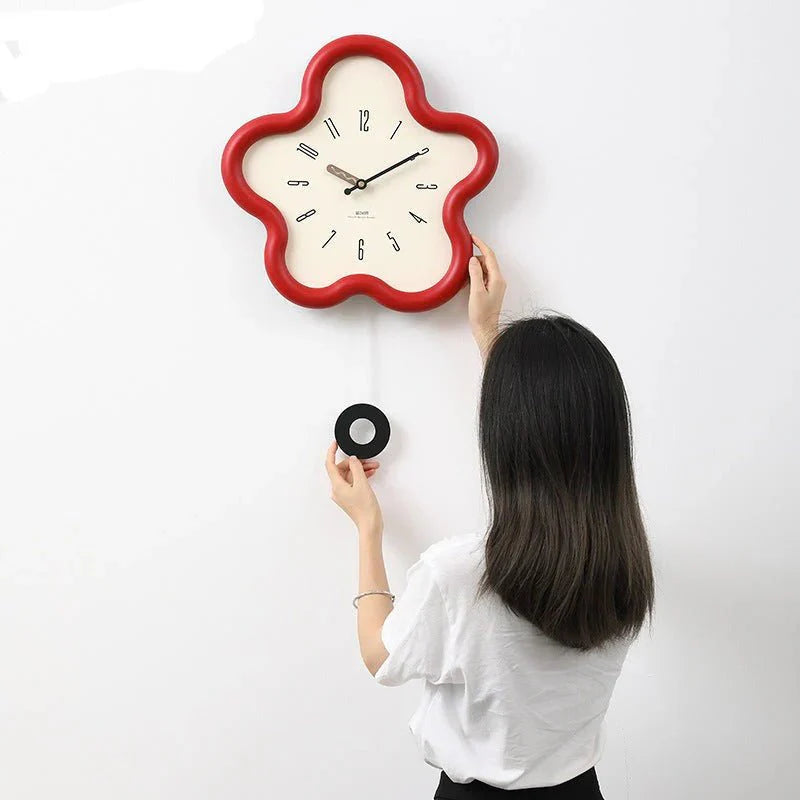 Flora – 3D Bloem Slinger Wandklok met Stil Uurwerk